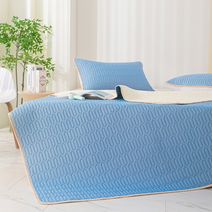 91家纺网 家纺一手货源 找家纺 羽梦家纺 2026新款冰柔丝乳胶床单款凉席蓝色