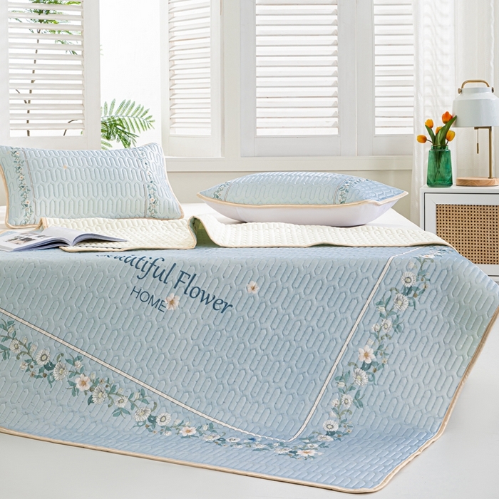 91家纺网 家纺一手货源 找家纺 羽梦家纺 2026新款冰柔丝乳胶床单款凉席浪漫花海