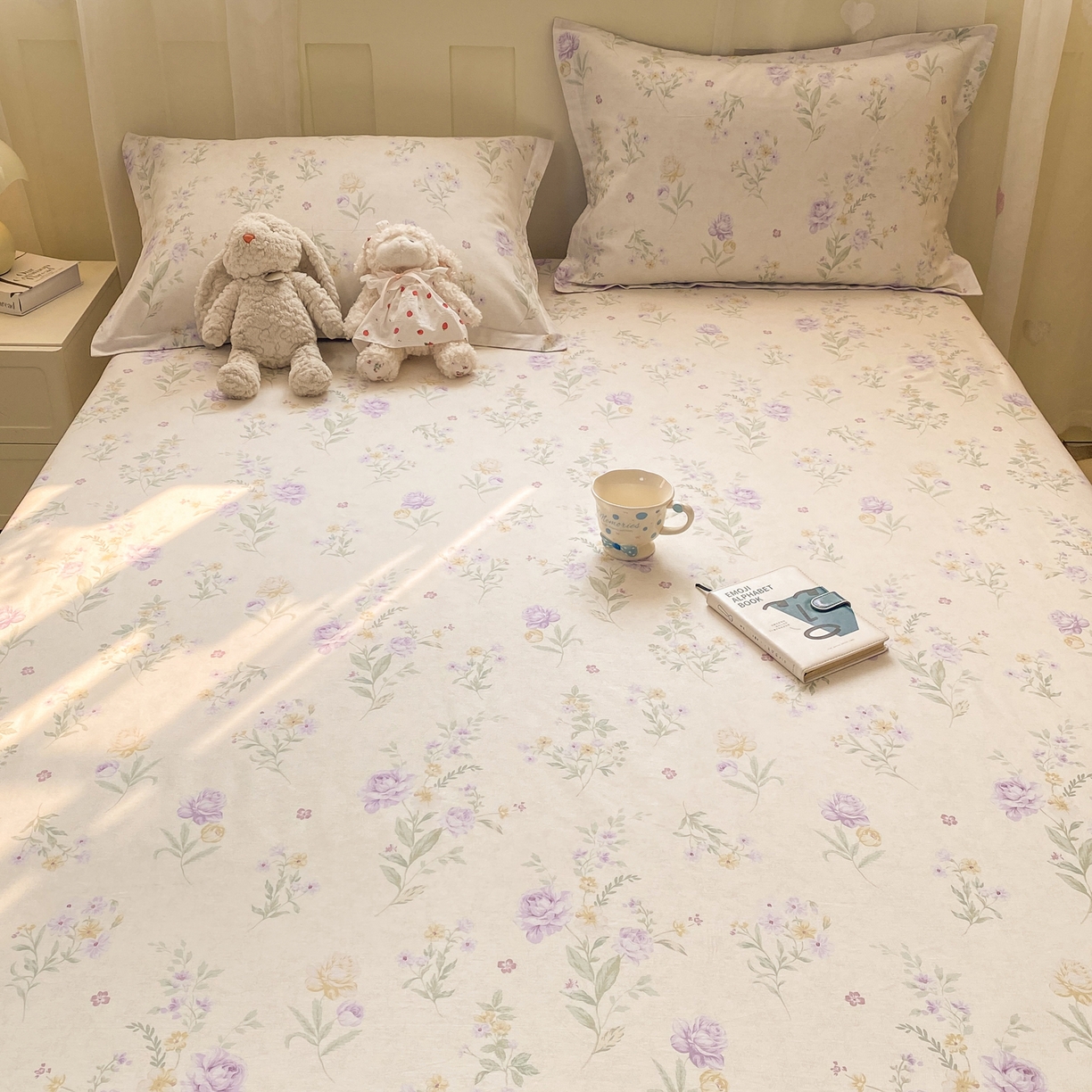 91家纺网 家纺一手货源 找家纺 女子家纺 2026新款全棉纯棉印花小印花花卉款单床笠床笠单件 芜晴花紫