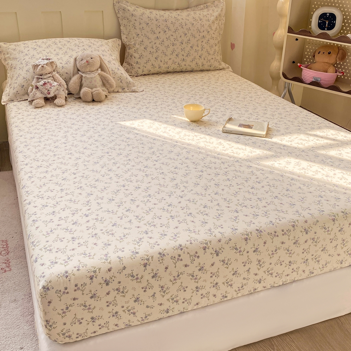 91家纺网 家纺一手货源 找家纺 女子家纺 2026新款全棉纯棉印花小印花花卉款单床笠床笠单件 星辰蔷薇