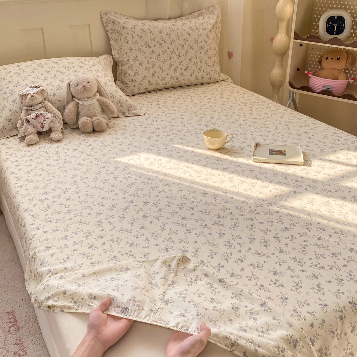 91家纺网 家纺一手货源 找家纺 女子家纺 2026新款全棉纯棉印花小印花花卉款单床笠床笠单件 星辰蔷薇