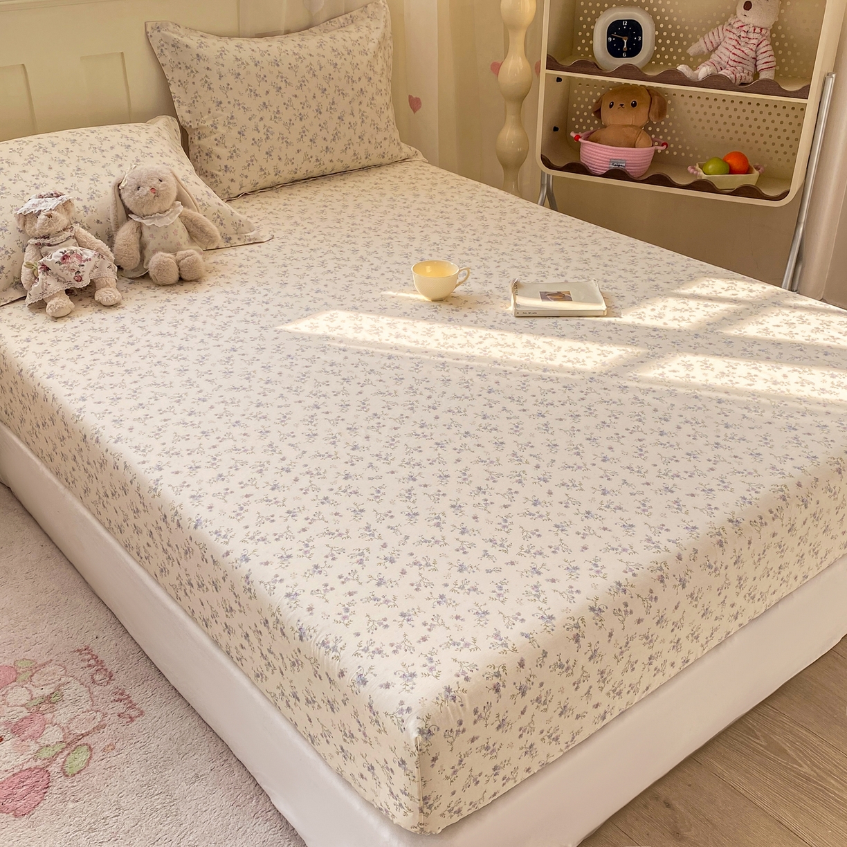 91家纺网 家纺一手货源 找家纺 女子家纺 2026新款全棉纯棉印花小印花花卉款单床笠床笠单件 星辰蔷薇