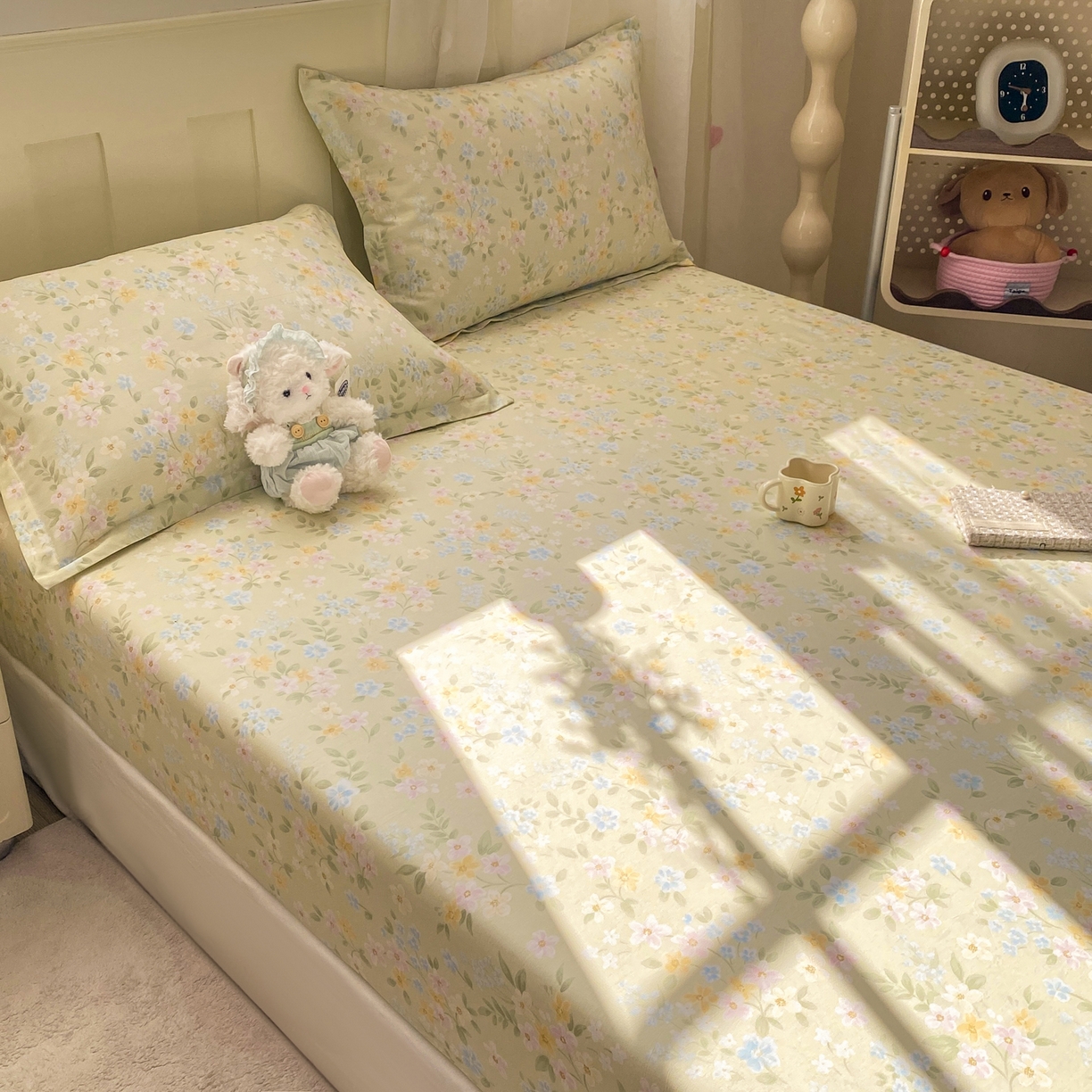 91家纺网 家纺一手货源 找家纺 女子家纺 2026新款全棉纯棉印花小印花花卉款单床笠床笠单件 徐徐花开