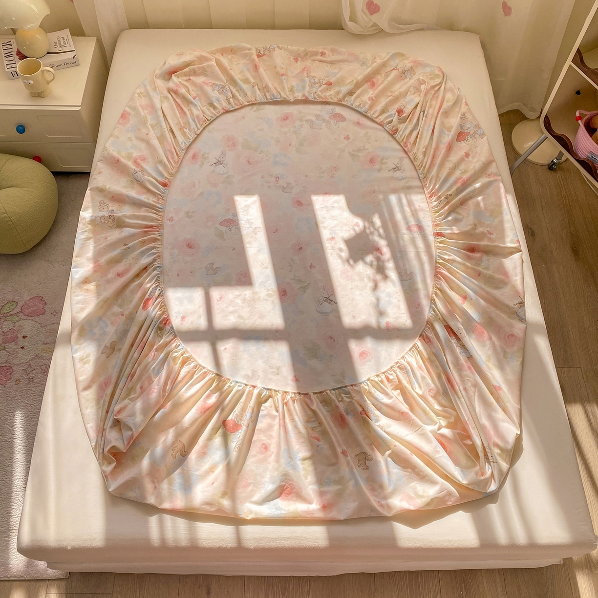 91家纺网 家纺一手货源 找家纺 女子家纺 2026新款全棉纯棉印花小印花花卉款单床笠床笠单件 油画弦音