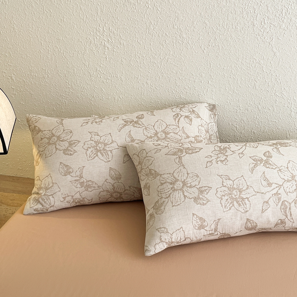 91家纺网 家纺一手货源 找家纺 吾诺家居 2026新款全棉色织提花三层纱夏被夏凉被空调被-华美 芳菲-咖