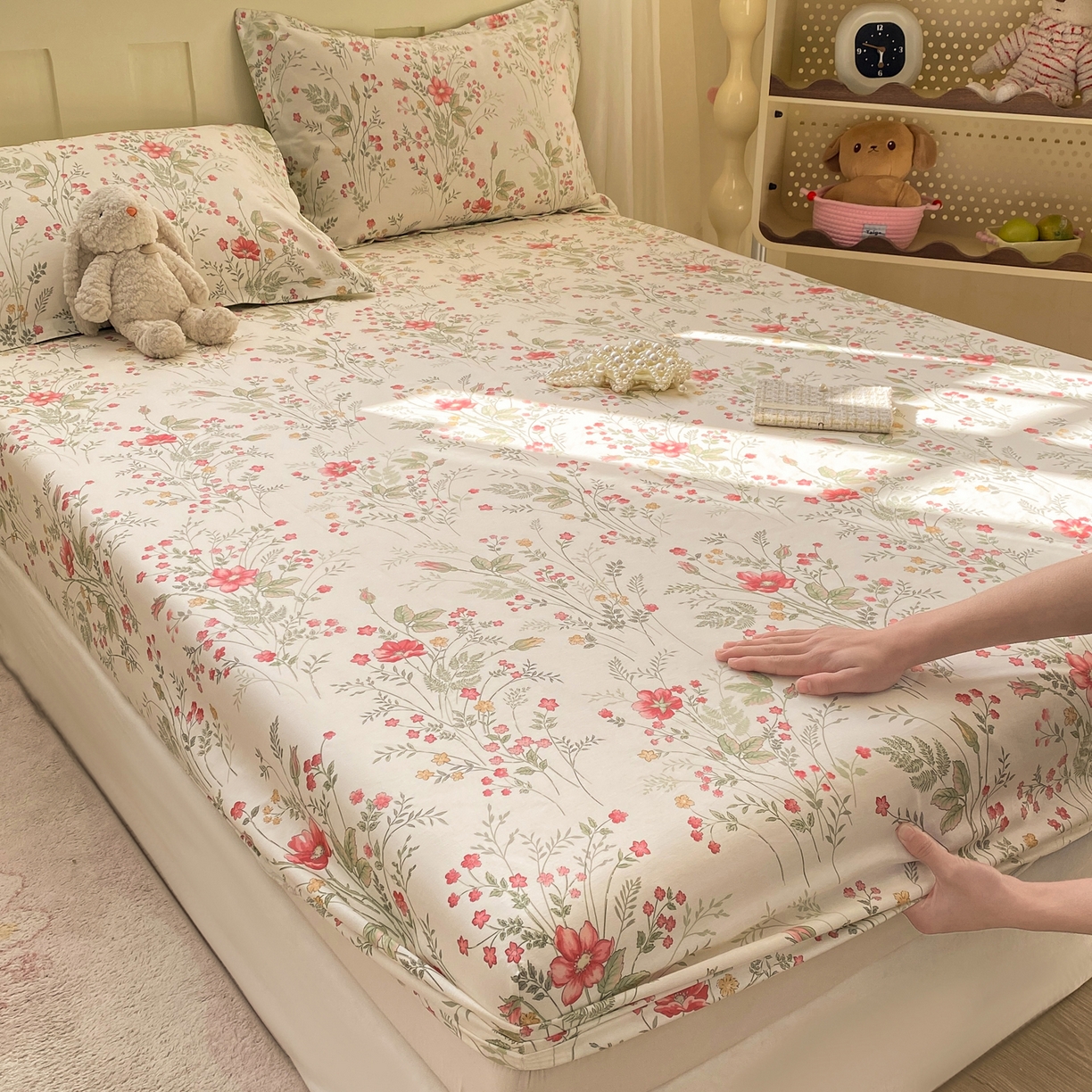 91家纺网 家纺一手货源 找家纺 女子家纺 2026新款全棉纯棉印花小印花花卉款单床笠床笠单件 玉笛花间