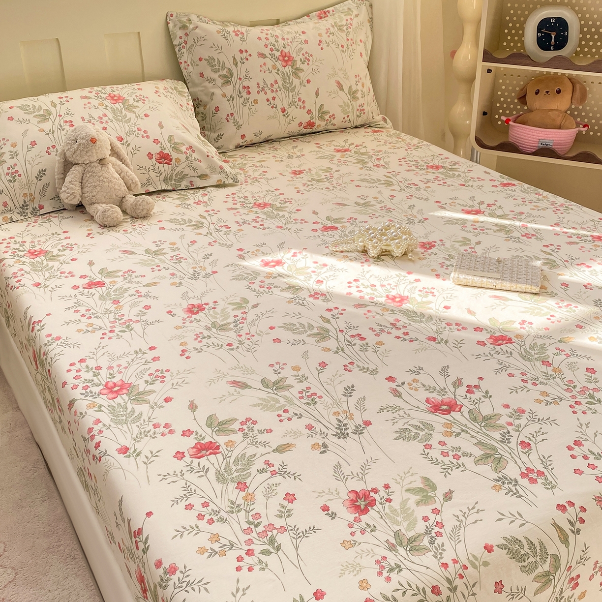 91家纺网 家纺一手货源 找家纺 女子家纺 2026新款全棉纯棉印花小印花花卉款单床笠床笠单件 玉笛花间