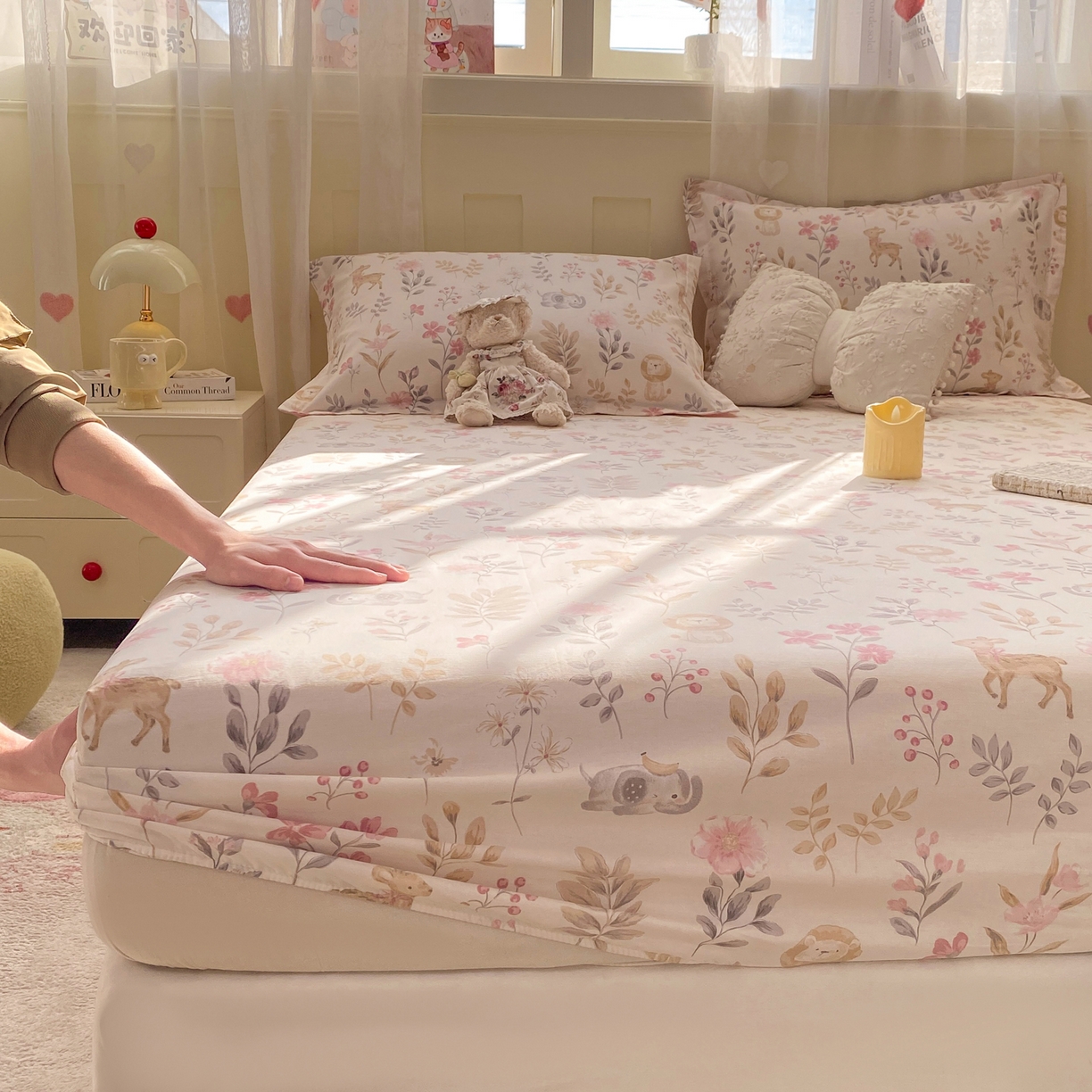 91家纺网 家纺一手货源 找家纺 女子家纺 2026新款全棉纯棉印花小印花花卉款单床笠床笠单件 自然手记粉