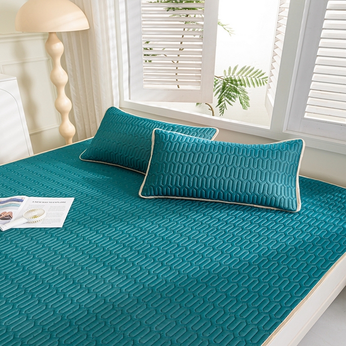 91家纺网 家纺一手货源 找家纺 羽梦家纺 2026新款冰柔丝乳胶床单款凉席墨绿