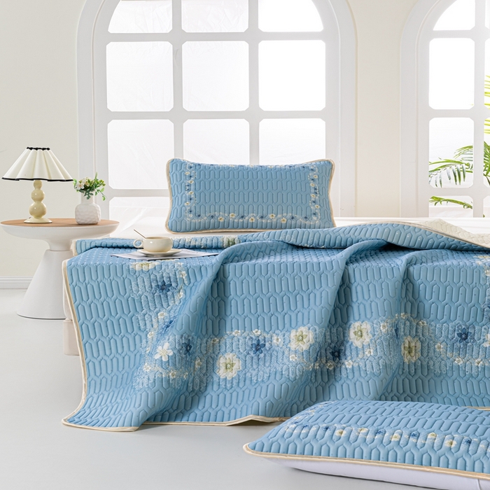 91家纺网 家纺一手货源 找家纺 羽梦家纺 2026新款冰柔丝乳胶床单款凉席倾城之恋