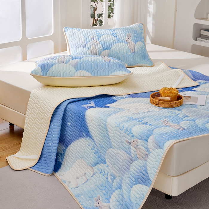 91家纺网 家纺一手货源 找家纺 羽梦家纺 2026新款冰柔丝乳胶床单款凉席云端兔语