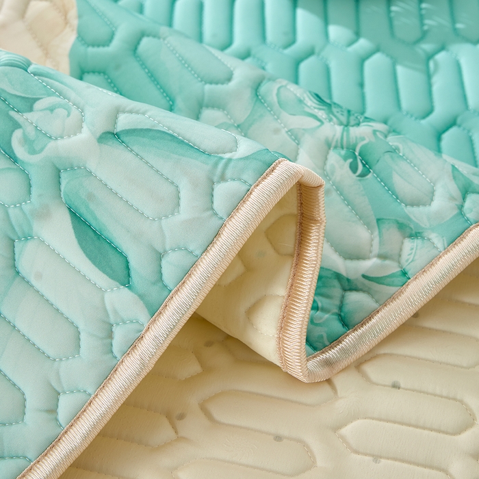 91家纺网 家纺一手货源 找家纺 羽梦家纺 2026新款冰柔丝乳胶床单款凉席青雾花影