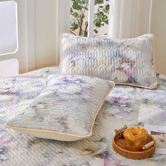 91家纺网 家纺一手货源 找家纺 羽梦家纺 2026新款冰柔丝乳胶床单款凉席雾里看花