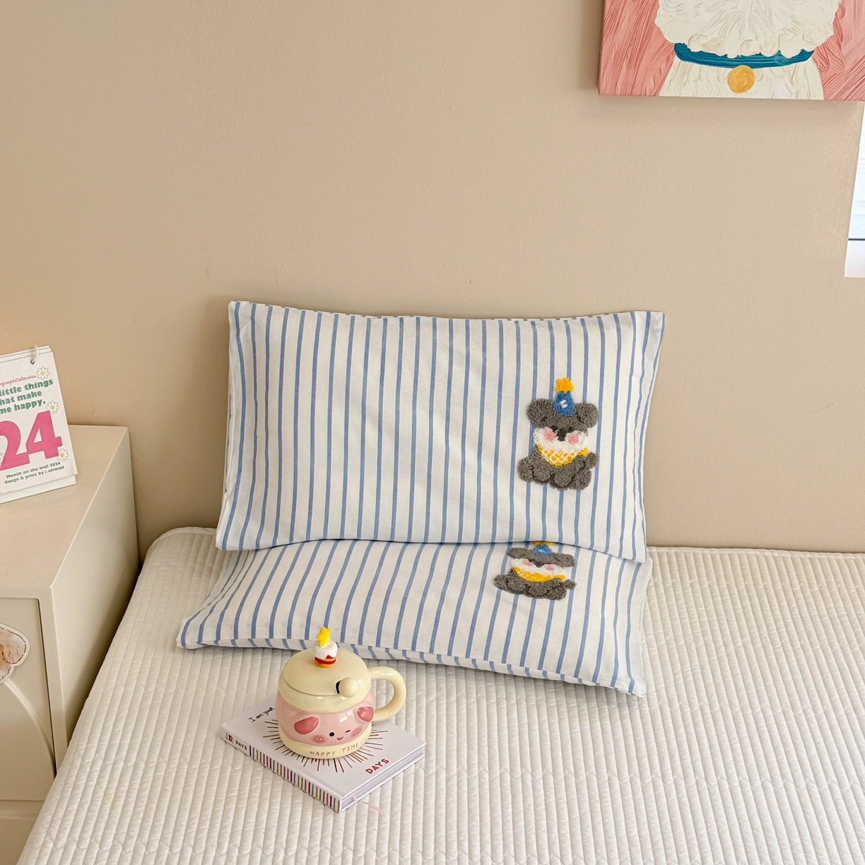 91家纺网 家纺一手货源 找家纺 （总）慕尚家纺 2026新款色织水洗棉毛巾绣单枕套 枕套单件