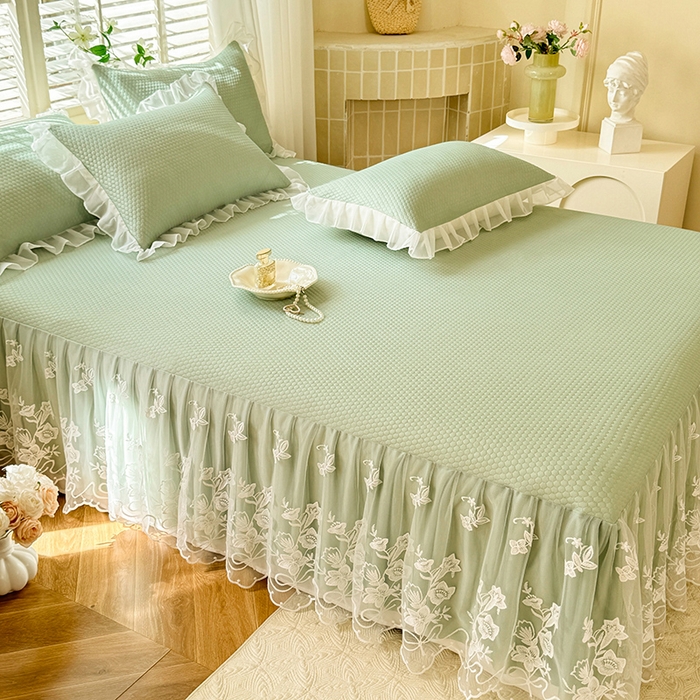 91家纺网 家纺一手货源 找家纺 后庭寝室 2026新款冰感豆豆床裙凉席夏被空调被四件套-花语系列 花语-水绿