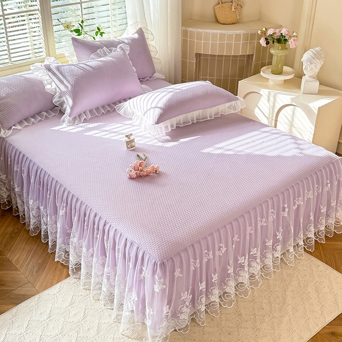 91家纺网 家纺一手货源 找家纺 后庭寝室 2026新款冰感豆豆床裙凉席夏被空调被四件套-花语系列 花语-浅紫
