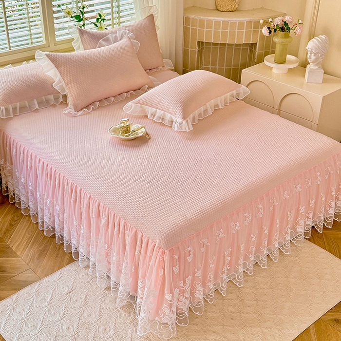 91家纺网 家纺一手货源 找家纺 后庭寝室 2026新款冰感豆豆床裙凉席夏被空调被四件套-花语系列 花语-嫩玉