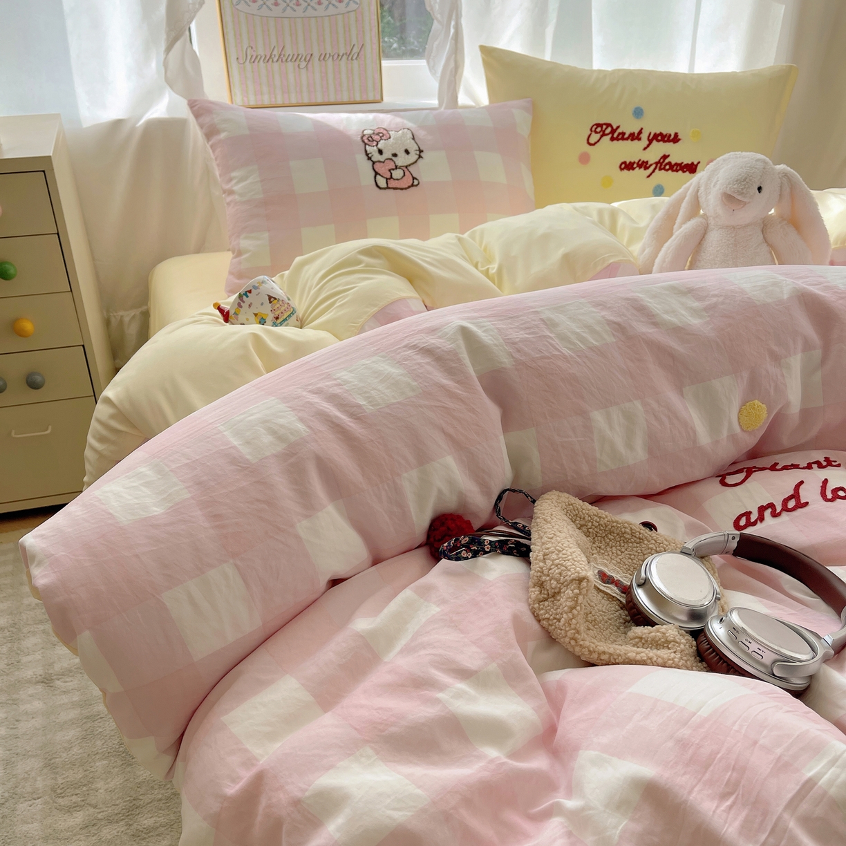 91家纺网 家纺一手货源 找家纺 韩都家居 2026春夏新款亲肤舒适毛巾绣四件套（包含买家秀原图） 蛋糕奶油猫