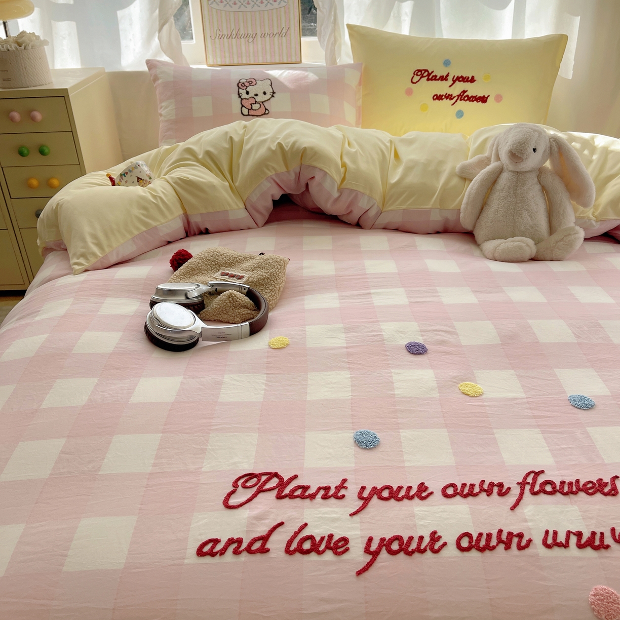 91家纺网 家纺一手货源 找家纺 韩都家居 2026春夏新款亲肤舒适毛巾绣四件套（包含买家秀原图） 蛋糕奶油猫