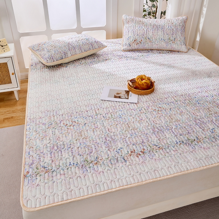 91家纺网 家纺一手货源 找家纺 羽梦家纺 2026新款冰柔丝乳胶床单款凉席云间花境