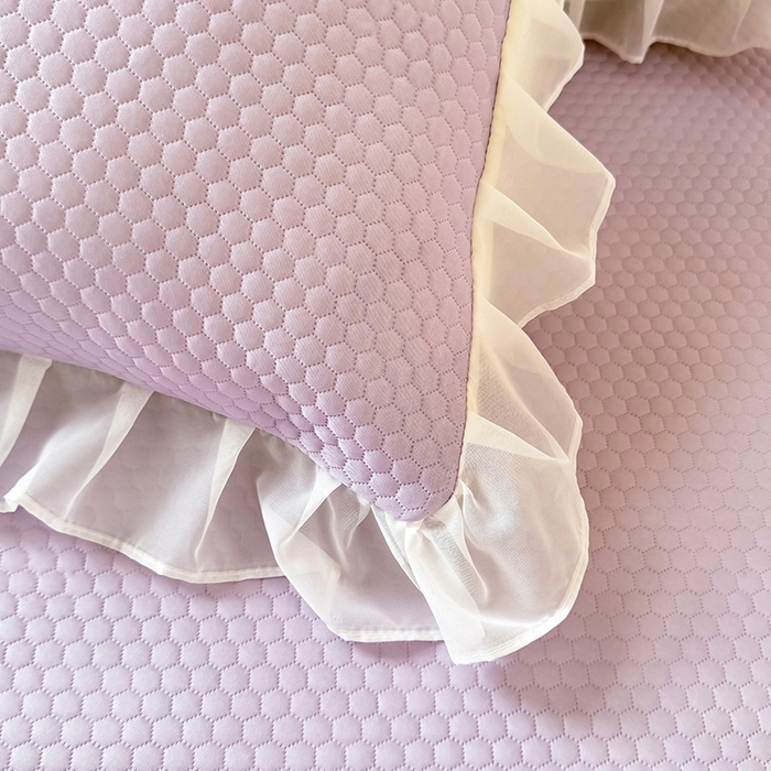 91家纺网 家纺一手货源 找家纺 后庭寝室 2026新款冰感豆豆床裙凉席夏被空调被四件套-花语系列 花语-浅紫