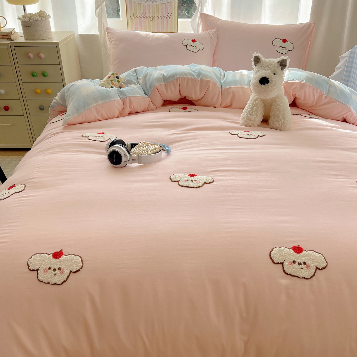 91家纺网 家纺一手货源 找家纺 韩都家居 2026春夏新款亲肤舒适毛巾绣四件套（包含买家秀原图） 可爱狗狗