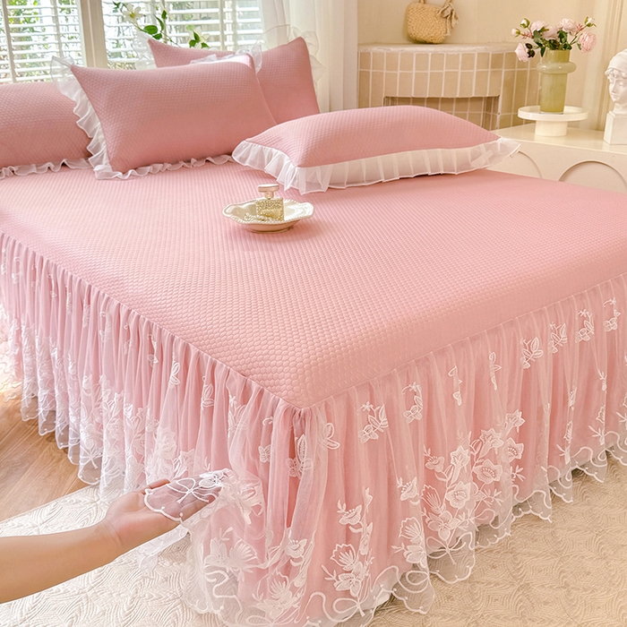 91家纺网 家纺一手货源 找家纺 后庭寝室 2026新款冰感豆豆床裙凉席夏被空调被四件套-花语系列 花语-粉色