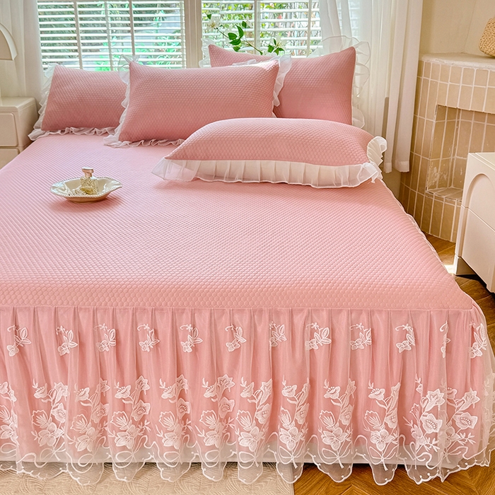 91家纺网 家纺一手货源 找家纺 后庭寝室 2026新款冰感豆豆床裙凉席夏被空调被四件套-花语系列 花语-粉色