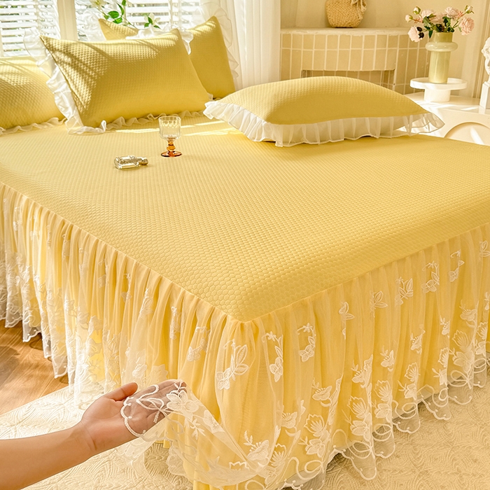 91家纺网 家纺一手货源 找家纺 后庭寝室 2026新款冰感豆豆床裙凉席夏被空调被四件套-花语系列 花语-嫩黄