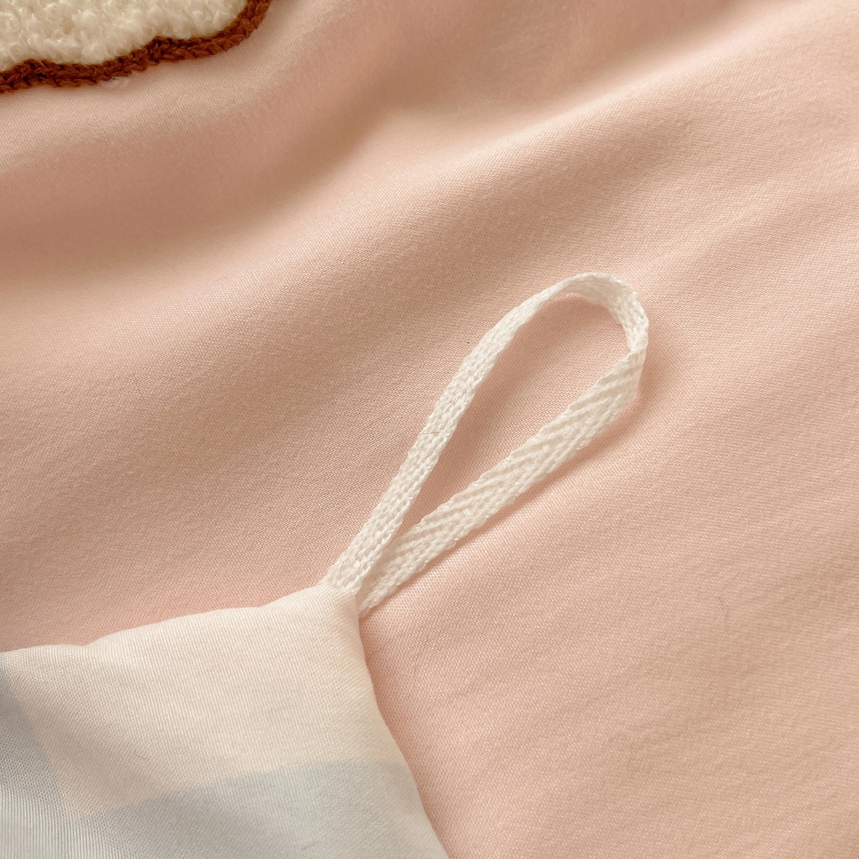 91家纺网 家纺一手货源 找家纺 韩都家居 2026春夏新款亲肤舒适毛巾绣四件套（包含买家秀原图） 可爱狗狗