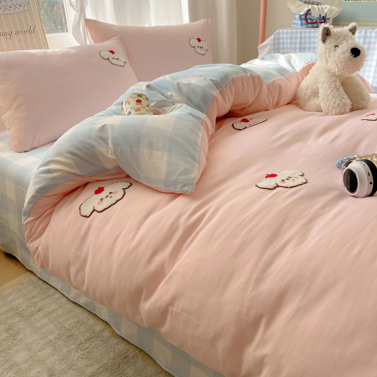 91家纺网 家纺一手货源 找家纺 韩都家居 2026春夏新款亲肤舒适毛巾绣四件套（包含买家秀原图） 可爱狗狗