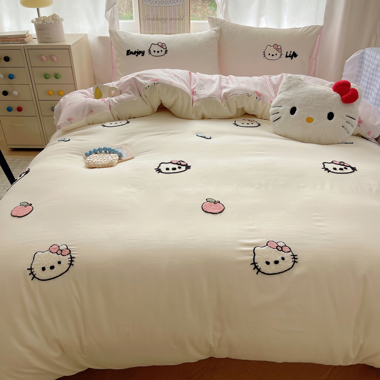 91家纺网 家纺一手货源 找家纺 韩都家居 2026春夏新款亲肤舒适毛巾绣四件套（包含买家秀原图） 猫猫爱吃苹果