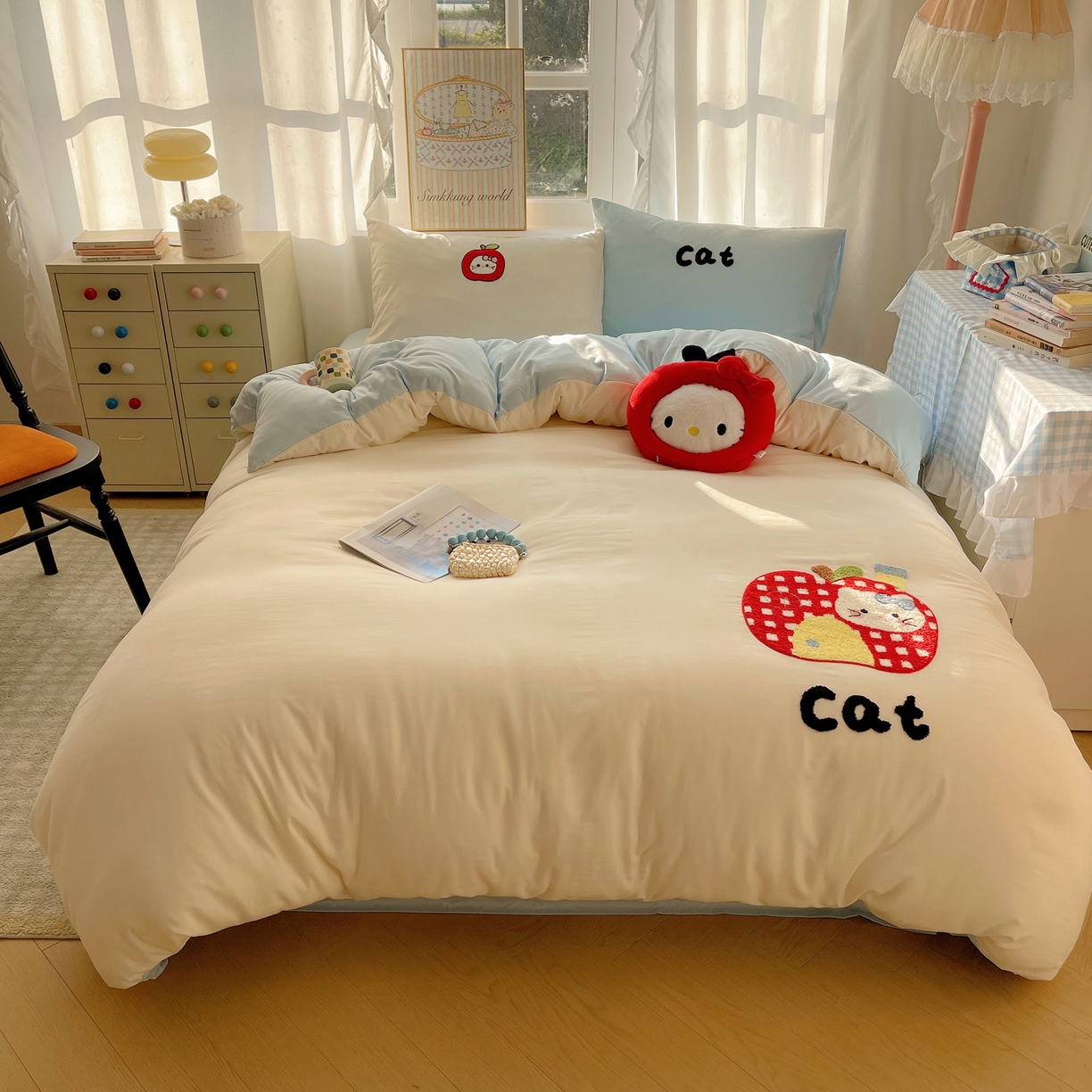 91家纺网 家纺一手货源 找家纺 韩都家居 2026春夏新款亲肤舒适毛巾绣四件套（包含买家秀原图） 猫咪物语