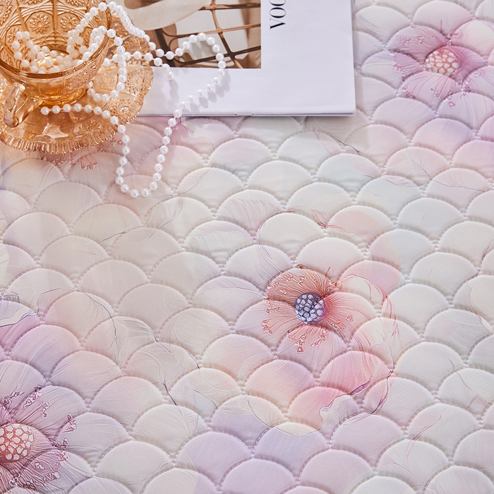 91家纺网 家纺一手货源 找家纺 羽梦家纺 2026新款凉席硅胶席子 雾粉花眠