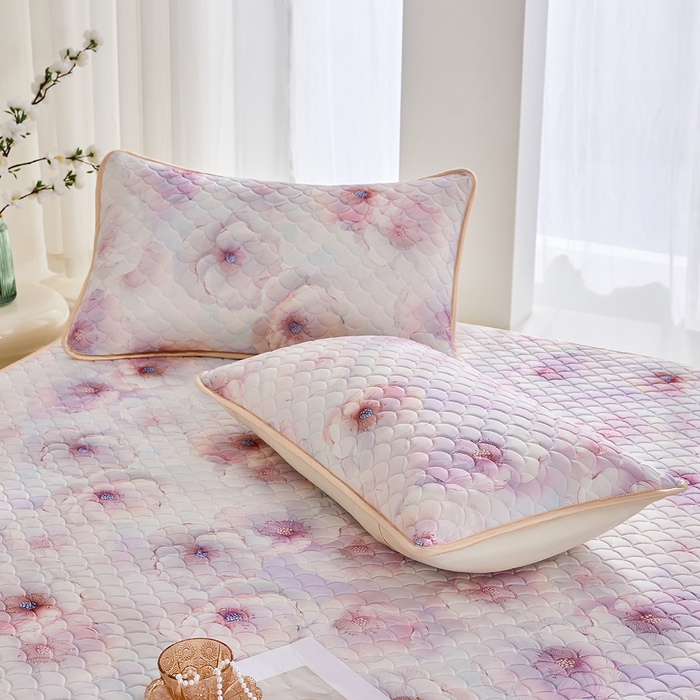 91家纺网 家纺一手货源 找家纺 羽梦家纺 2026新款凉席硅胶席子 雾粉花眠