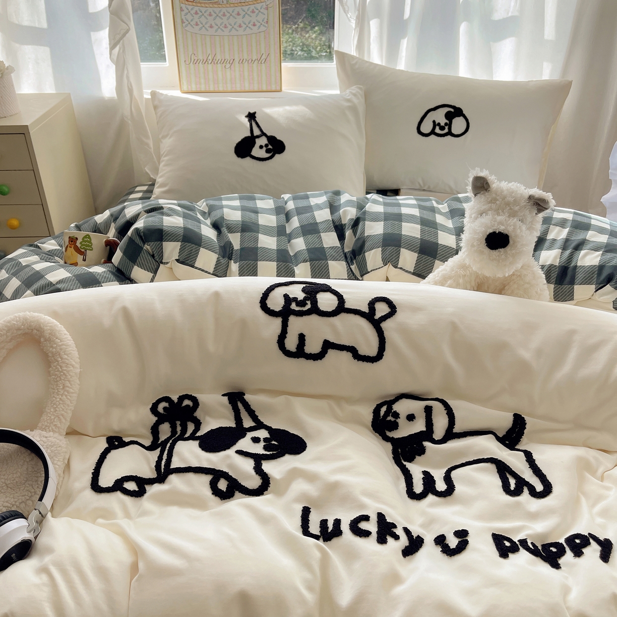 91家纺网 家纺一手货源 找家纺 韩都家居 2026春夏新款亲肤舒适毛巾绣四件套（包含买家秀原图） 线条狗