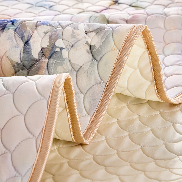 91家纺网 家纺一手货源 找家纺 羽梦家纺 2026新款凉席硅胶席子 雾里看花