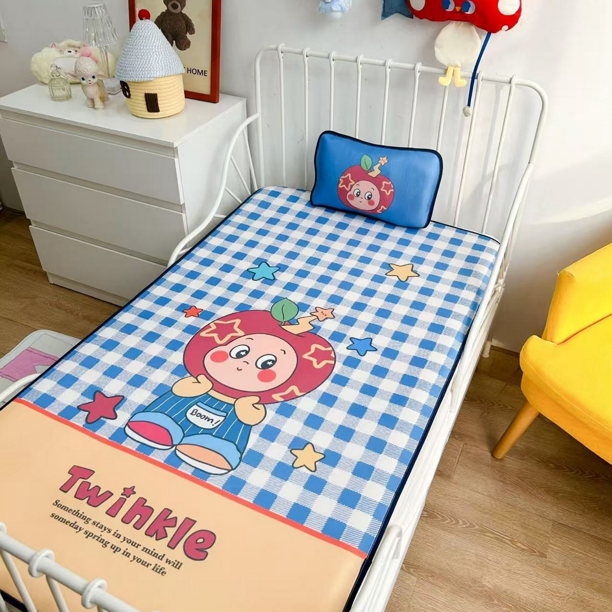 91家纺网 家纺一手货源 找家纺 美乐迪家纺 2026新款儿童水光冰丝凉席席子凉席 星星男孩