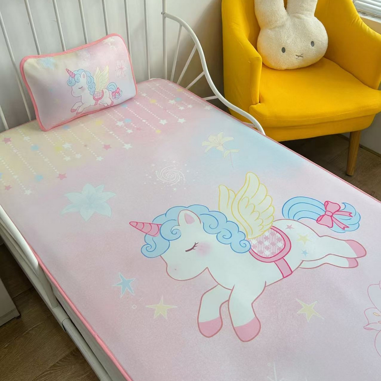 91家纺网 家纺一手货源 找家纺 美乐迪家纺 2026新款儿童水光冰丝凉席席子凉席 梦幻小马