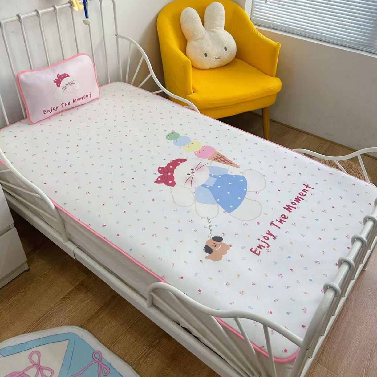 91家纺网 家纺一手货源 找家纺 美乐迪家纺 2026新款儿童水光冰丝凉席席子凉席 冰淇淋小兔