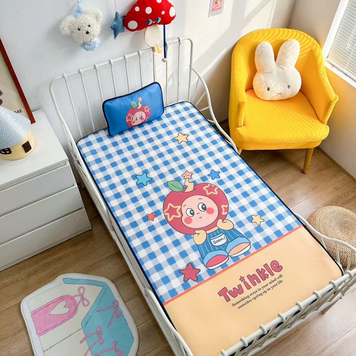 91家纺网 家纺一手货源 找家纺 美乐迪家纺 2026新款儿童水光冰丝凉席席子凉席 星星男孩