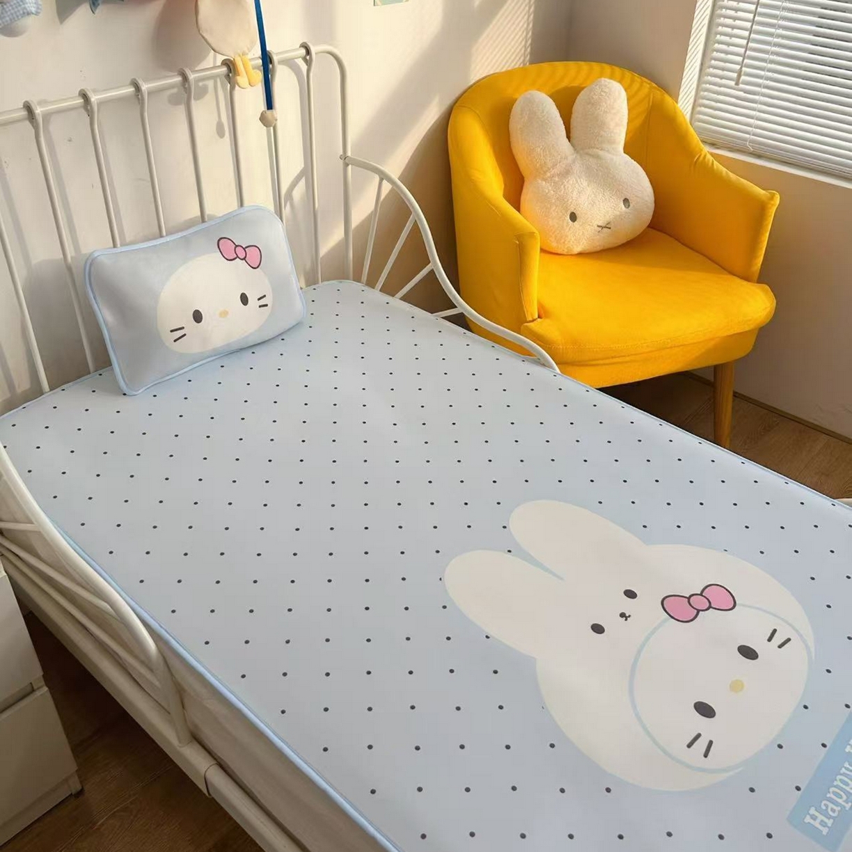 91家纺网 家纺一手货源 找家纺 美乐迪家纺 2026新款儿童水光冰丝凉席席子凉席 兔头小猫