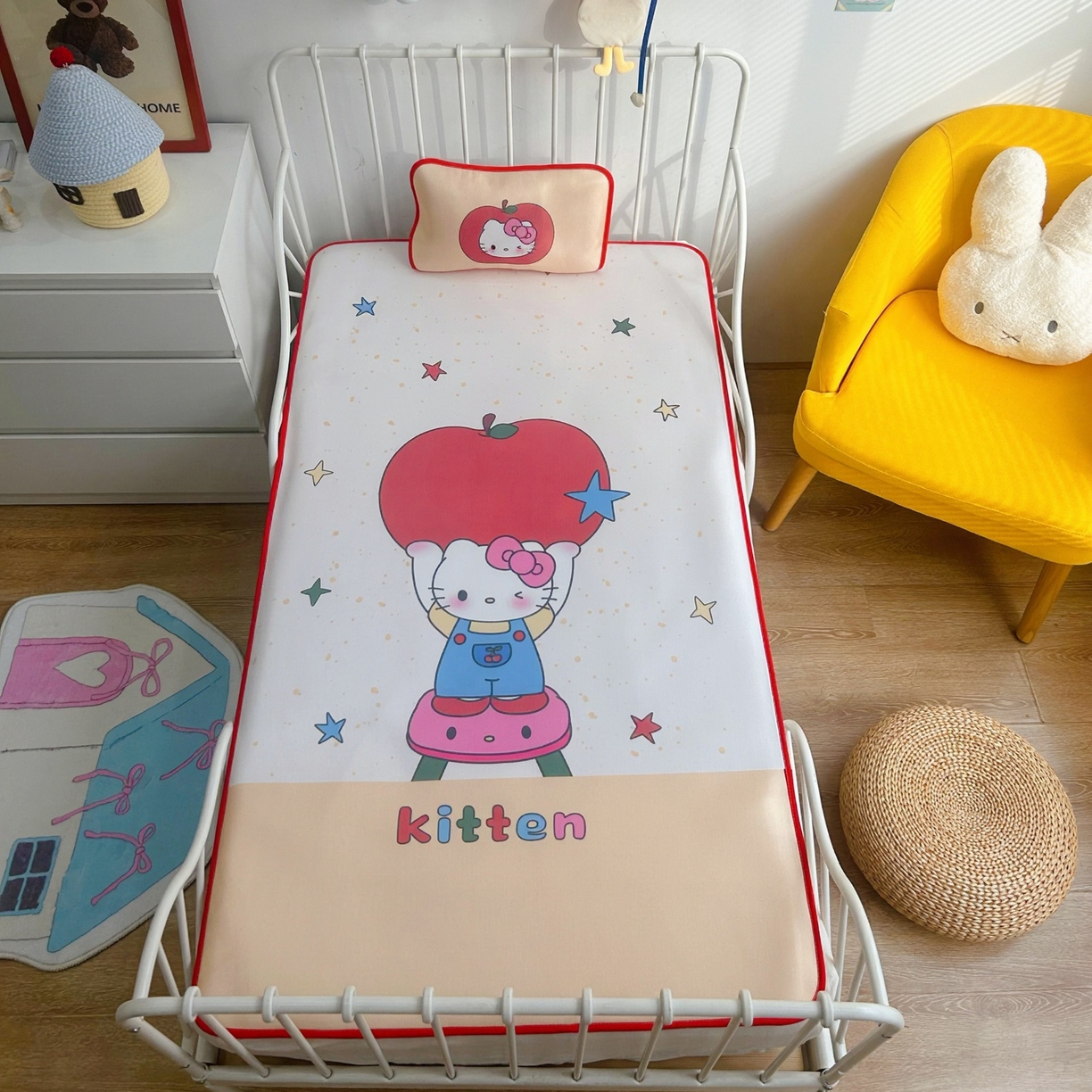 91家纺网 家纺一手货源 找家纺 美乐迪家纺 2026新款儿童水光冰丝凉席席子凉席 举苹果