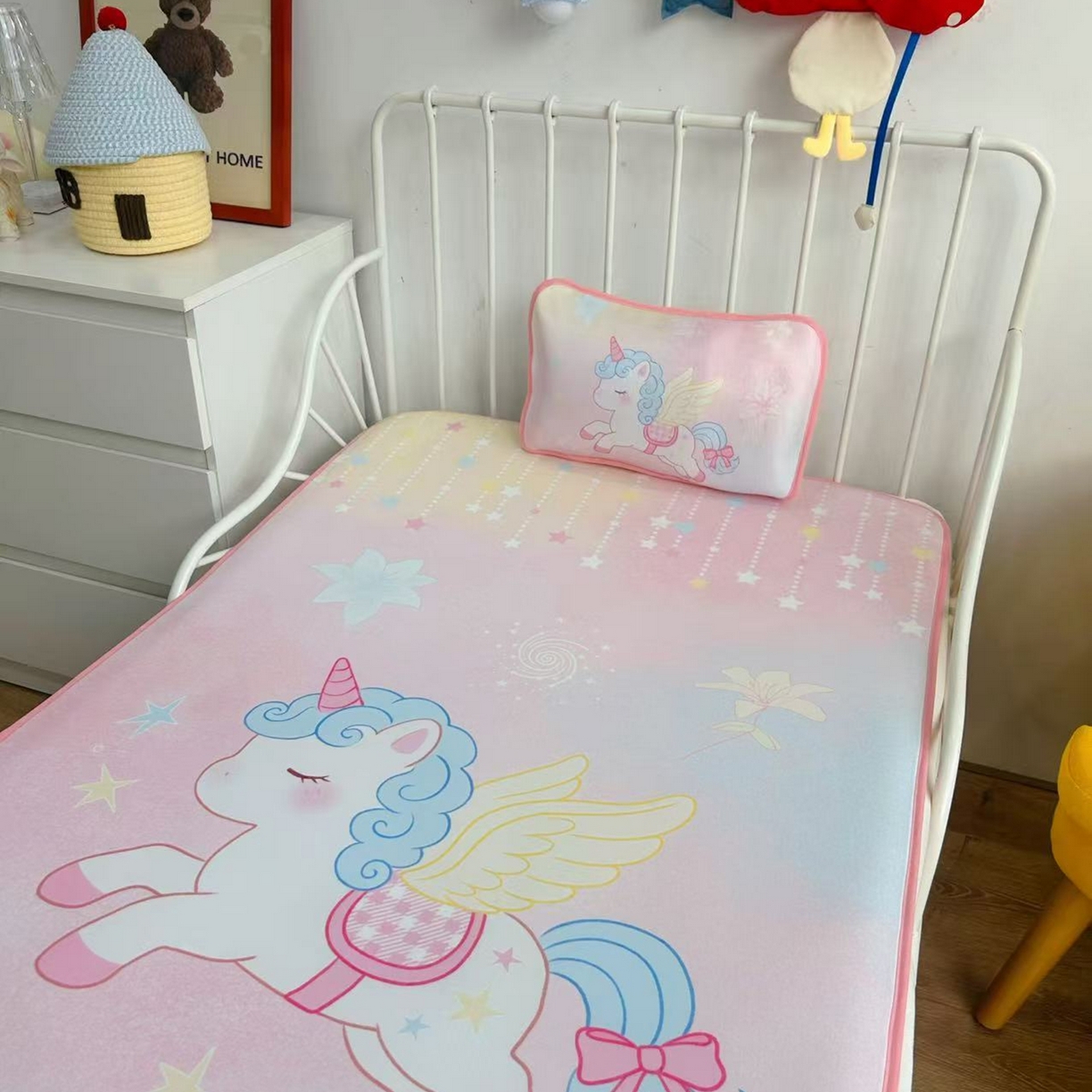 91家纺网 家纺一手货源 找家纺 美乐迪家纺 2026新款儿童水光冰丝凉席席子凉席 梦幻小马