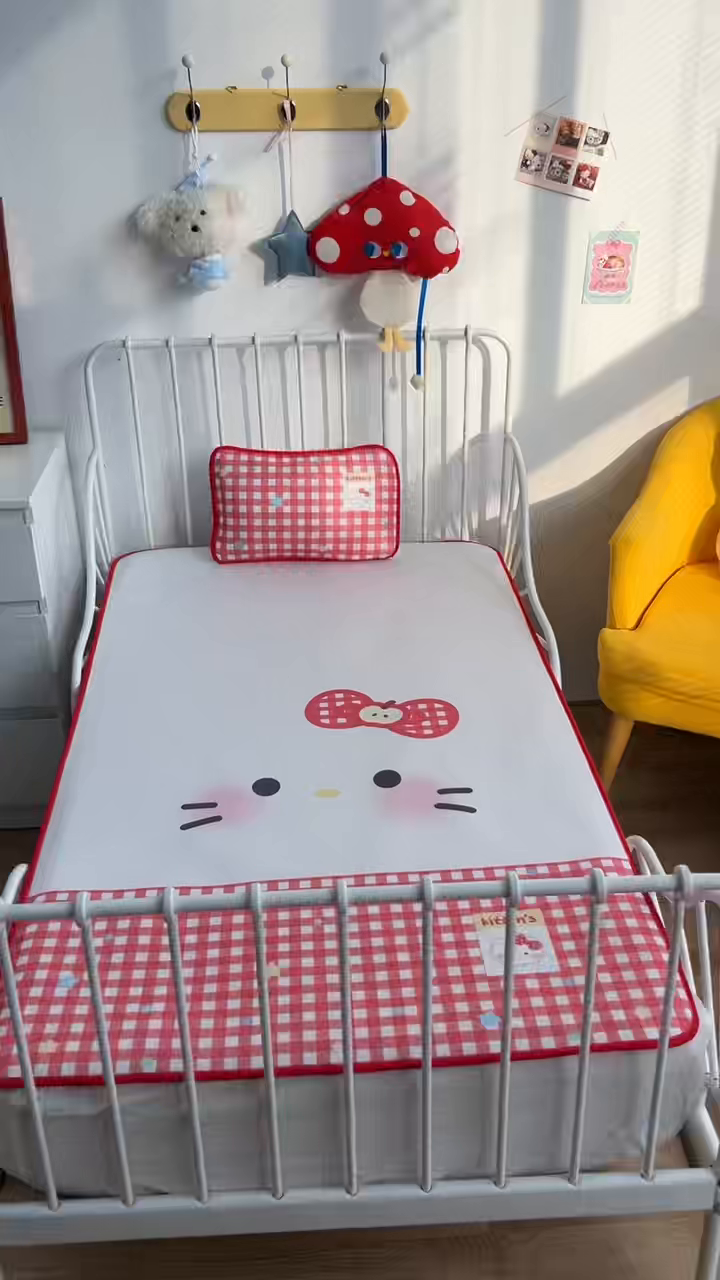 91家纺网 家纺一手货源 找家纺 美乐迪家纺 2026新款儿童水光冰丝凉席席子凉席 大脸猫