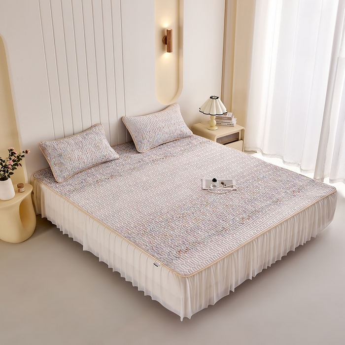 91家纺网 家纺一手货源 找家纺 羽梦家纺 2026新款冰柔丝乳胶床裙款凉席云间花境