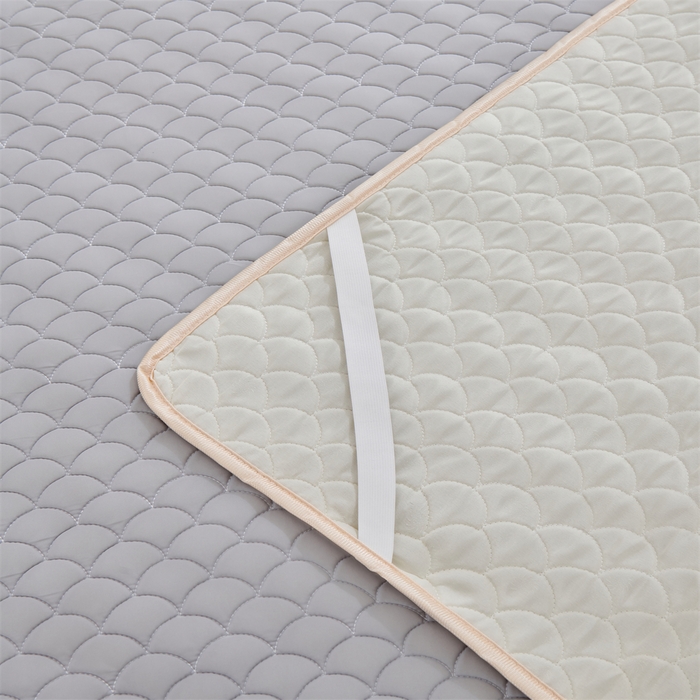 91家纺网 家纺一手货源 找家纺 羽梦家纺 2026新款凉席硅胶席子 青空灰