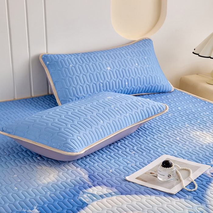 91家纺网 家纺一手货源 找家纺 羽梦家纺 2026新款冰柔丝乳胶床裙款凉席云端兔语