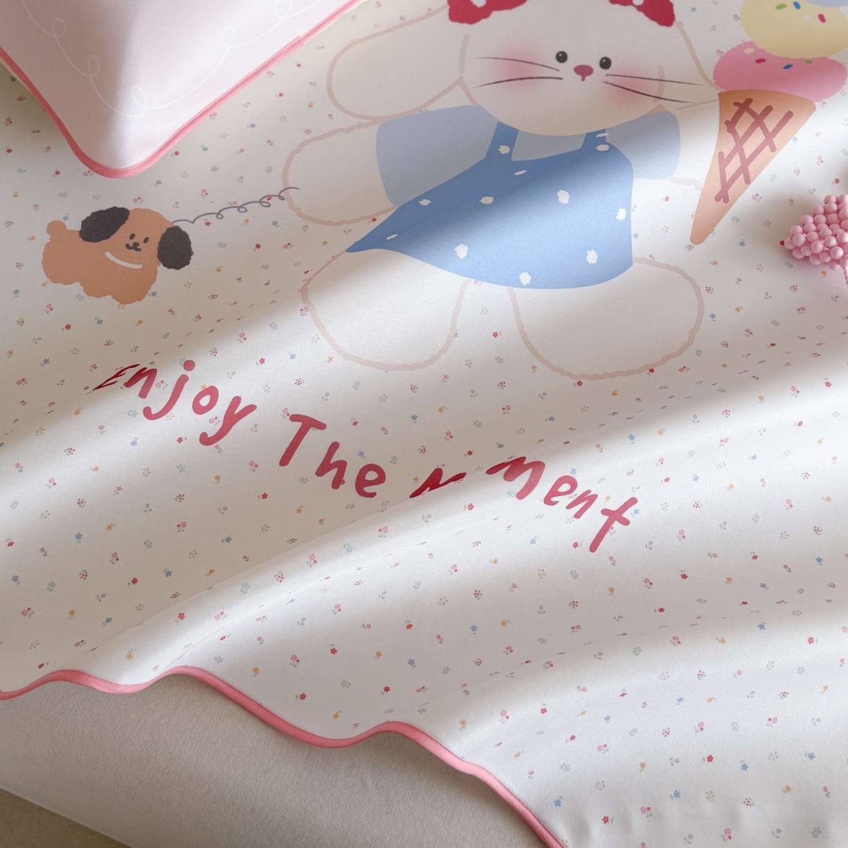 91家纺网 家纺一手货源 找家纺 美乐迪家纺 2026新款大版水光冰丝凉席席子凉席 冰淇淋小兔