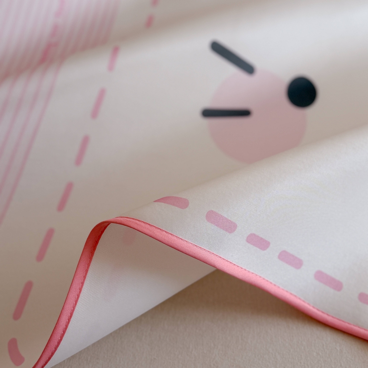 91家纺网 家纺一手货源 找家纺 美乐迪家纺 2026新款大版水光冰丝凉席席子凉席 碎花猫